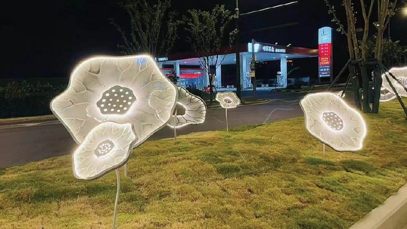 磁吸式线条灯：型号解析与应用场景